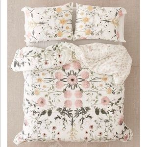 Urban Outfiters Daniella Comforter